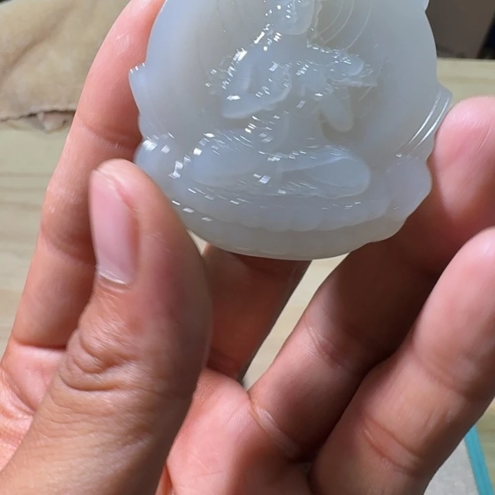 未镶嵌和田玉（糖玉）挂件