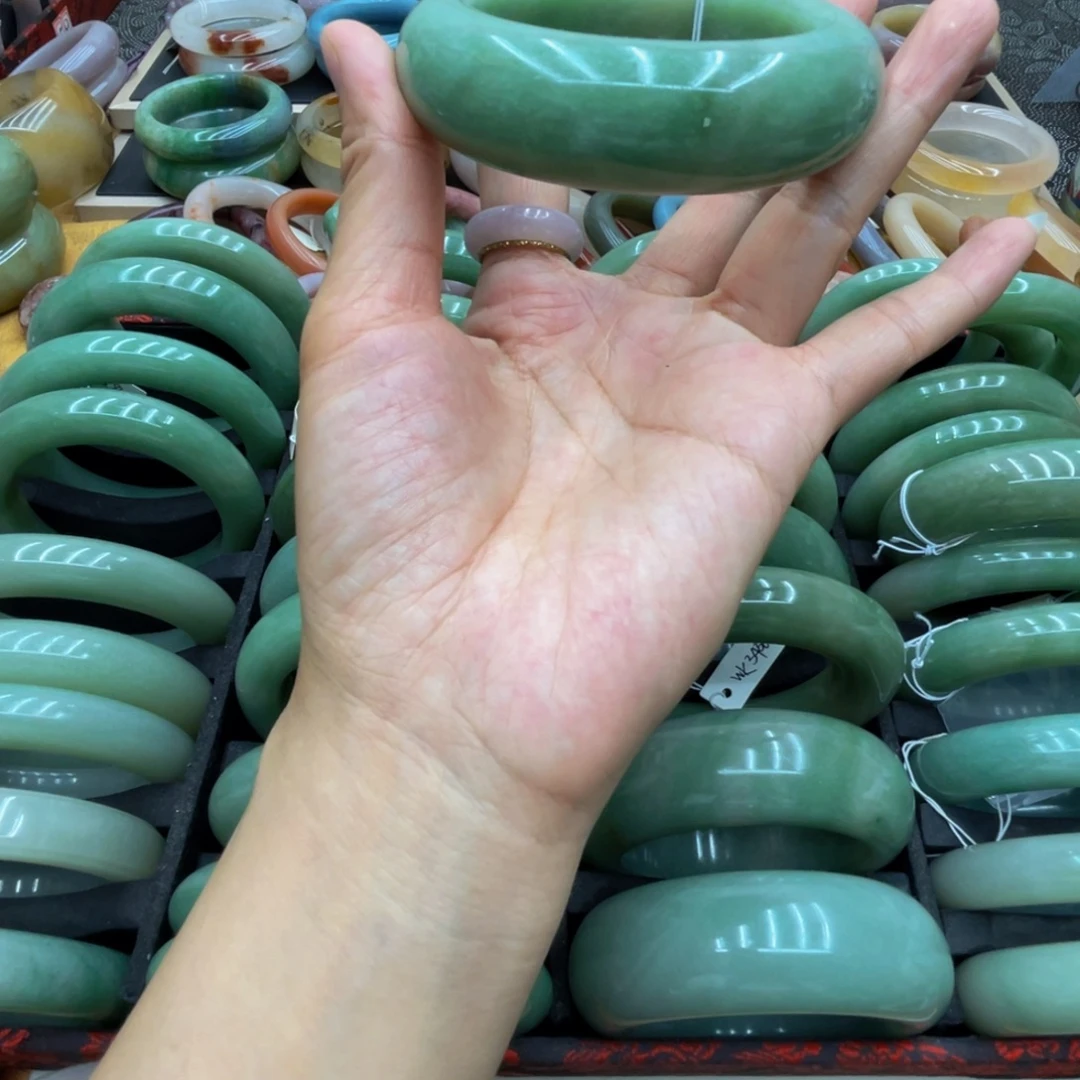 石英质玉未镶嵌圈口56