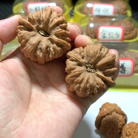 吊坠文玩核桃凹底