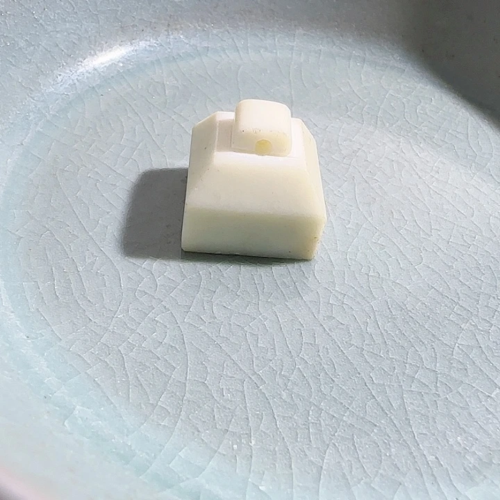 瓷片hfdcghjkkjbvcv
