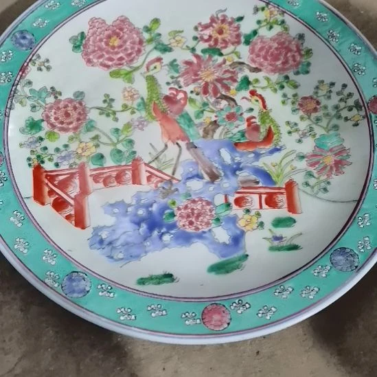 瓷片玩玩具枪毙吧热热的