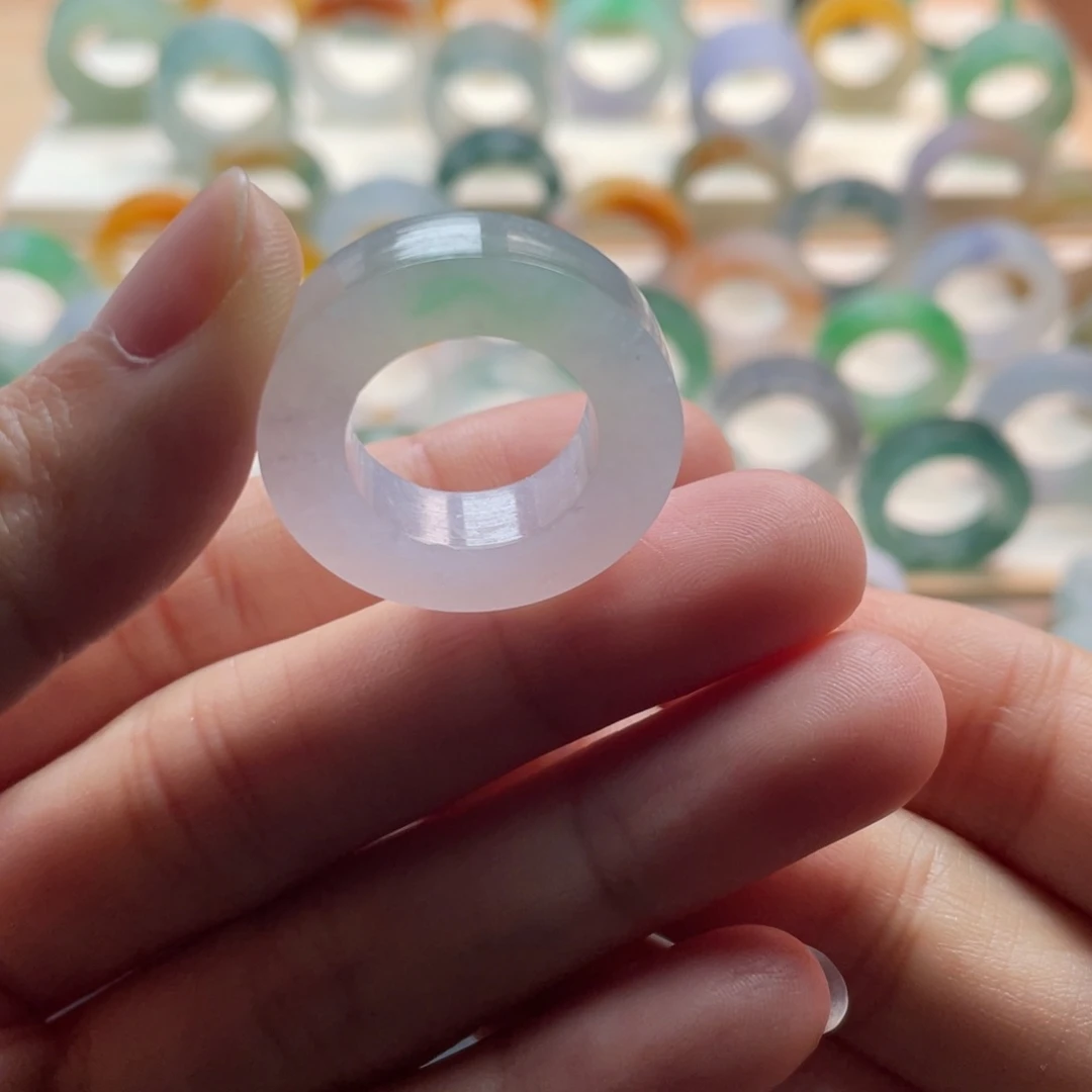 定制翡翠未镶嵌抖音10-18