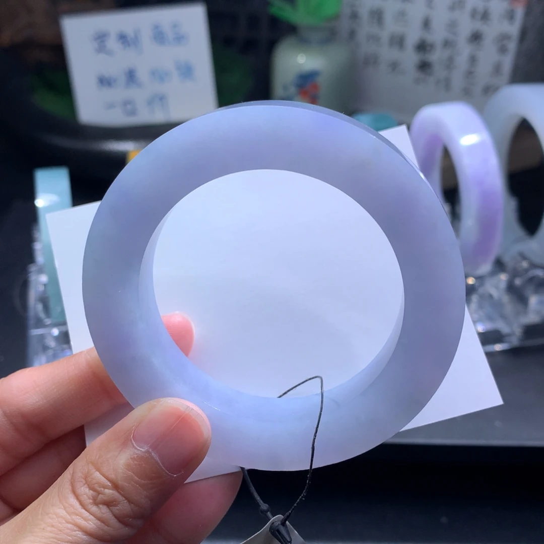 未镶嵌手镯定制翡翠