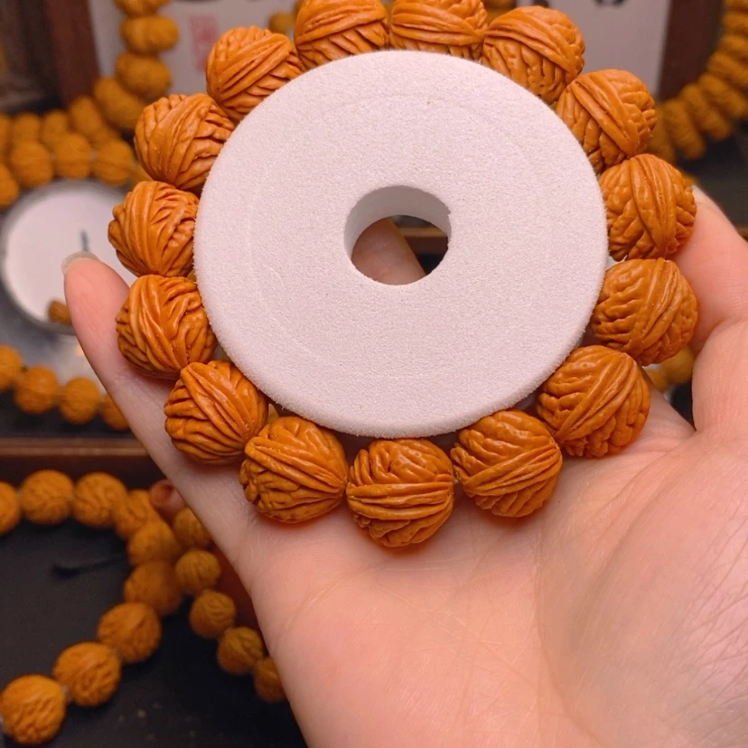 【闪购商品】桃核手串龙文桃核