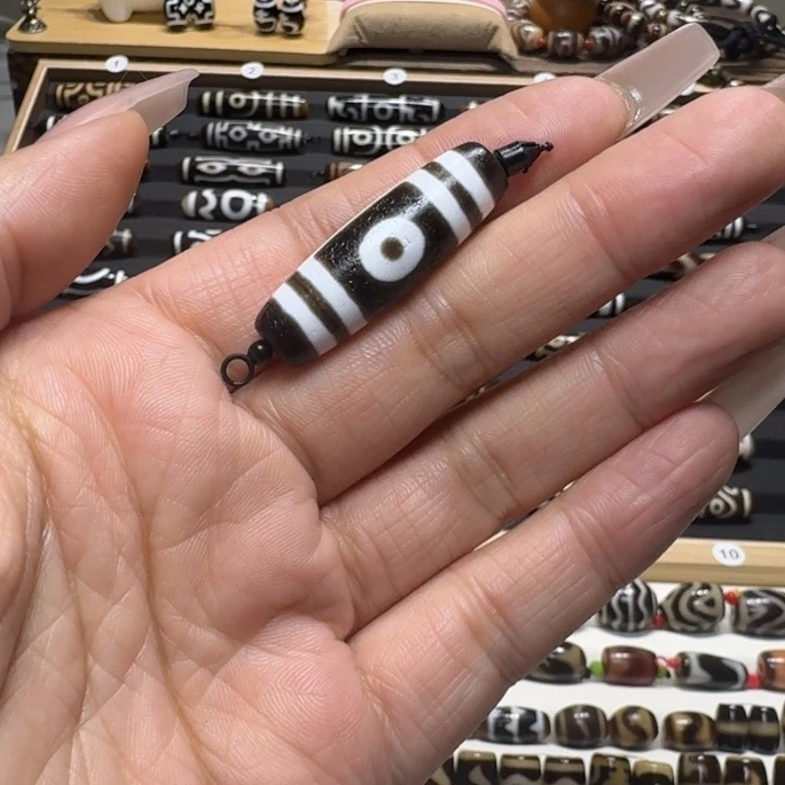 玛瑙/玉髓合金颈饰