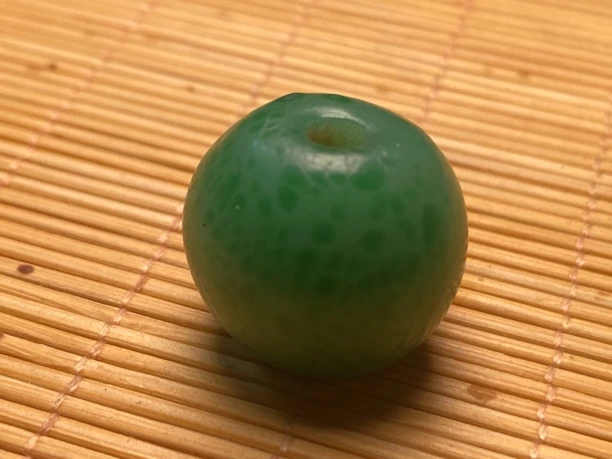 非金属玻璃手链 老青蛙皮骏马河琉璃手饰饰品绿色配饰散珠