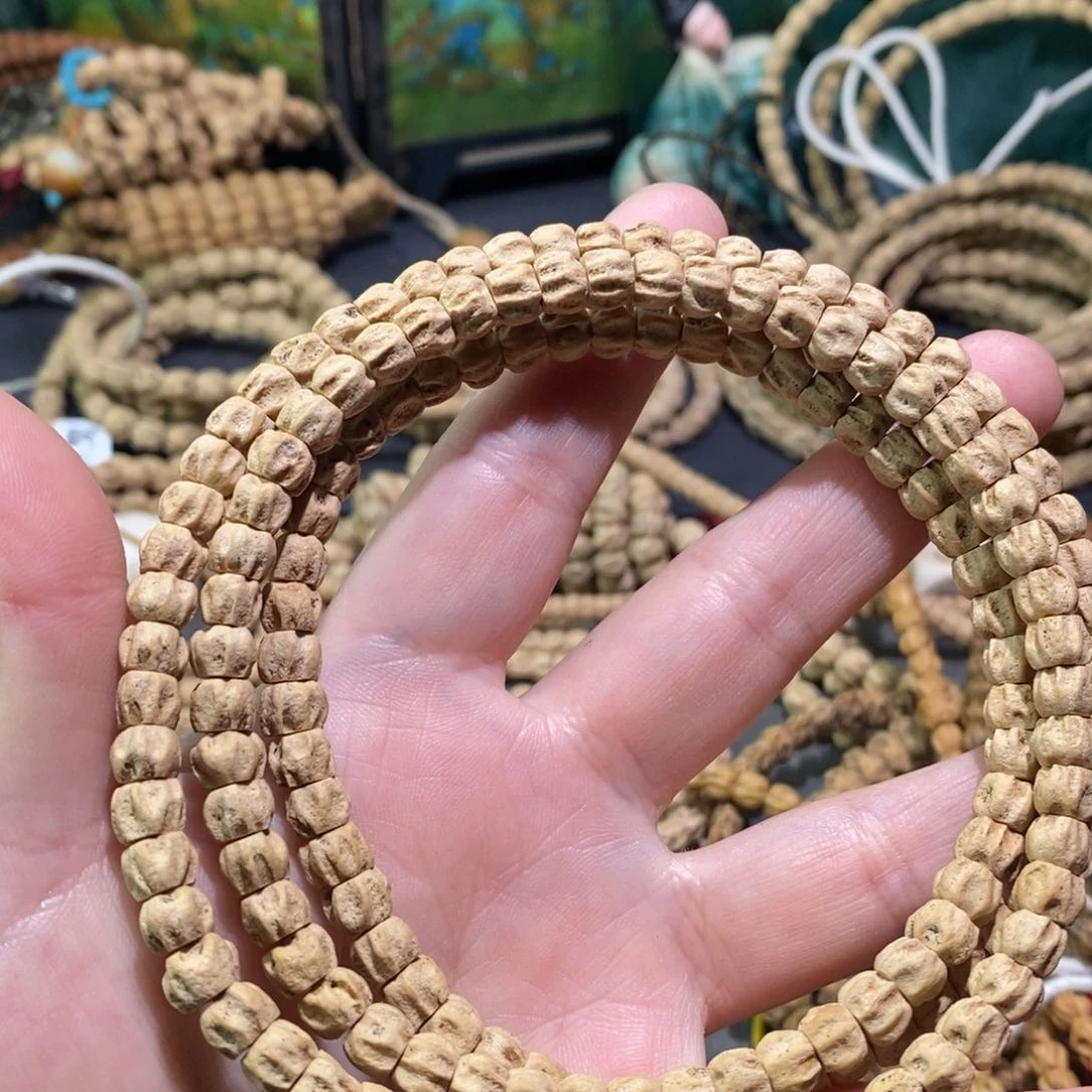 【闪购商品】柏香籽/百香籽吊坠薄****凉