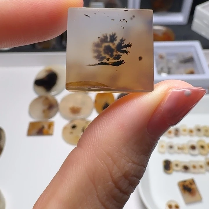 玛瑙/玉髓未镶嵌摆件