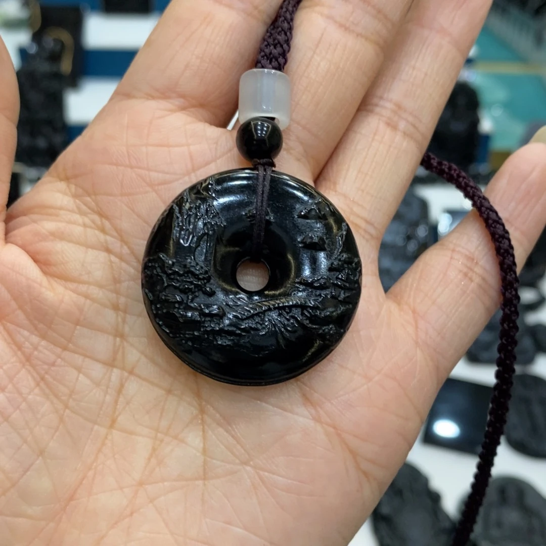 落***颜蛇纹石玉未镶嵌吊坠