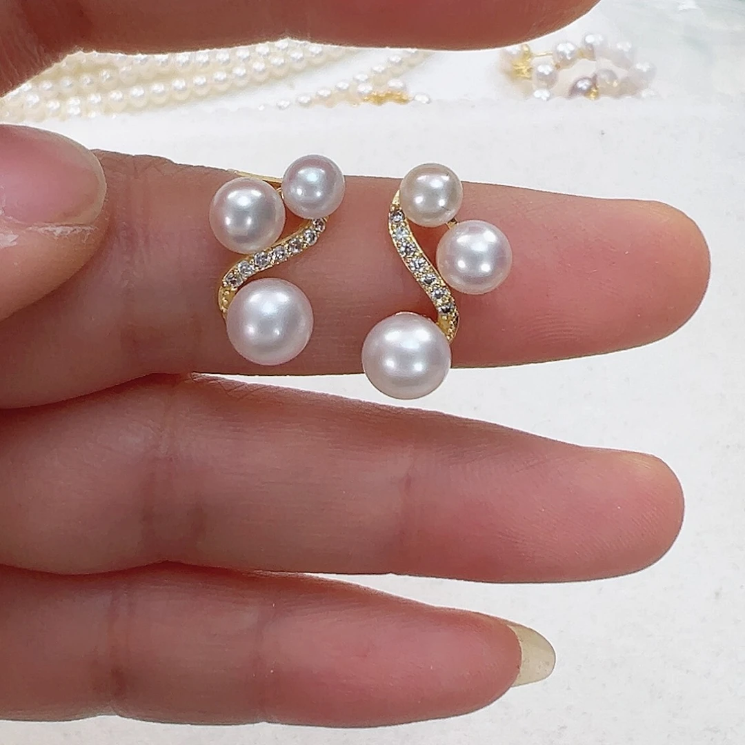 淡水珍珠耳饰未镶嵌