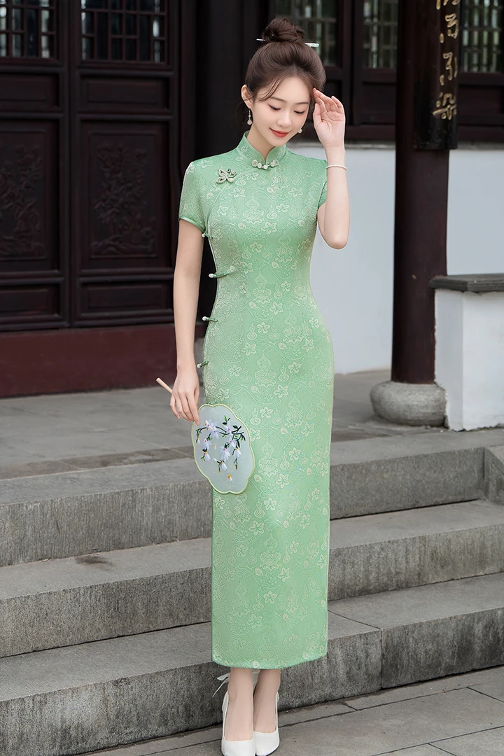 改良年轻旗袍气质款2025复古送考绿色少女夏季中式连衣裙新款日常