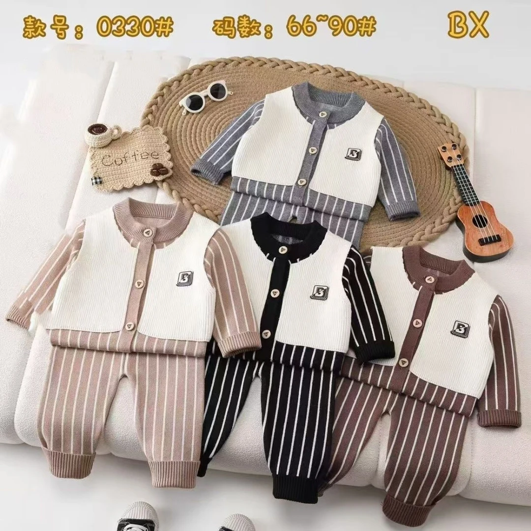 秋冬婴儿套装男宝宝学院风条纹毛衣假两件针织开衫长裤帅气两件套