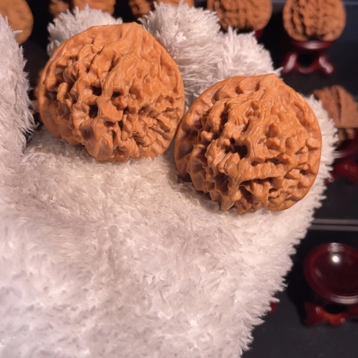 文玩核桃吊坠43官帽微修