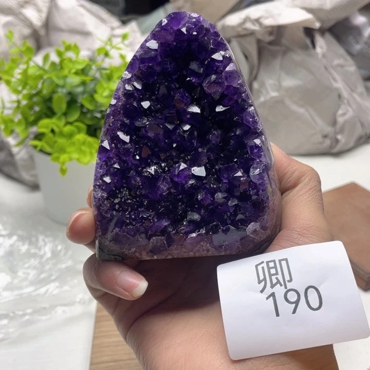 未镶嵌大型摆件（非配饰）水晶