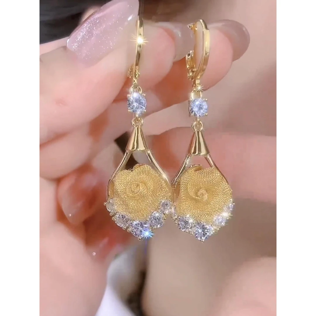 925银耳饰百搭 防过敏2025年新款闪精致玫瑰花朵耳环轻奢高级感