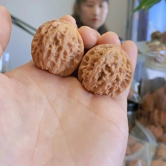 【闪购商品】把件文玩核桃33天通宝迷你