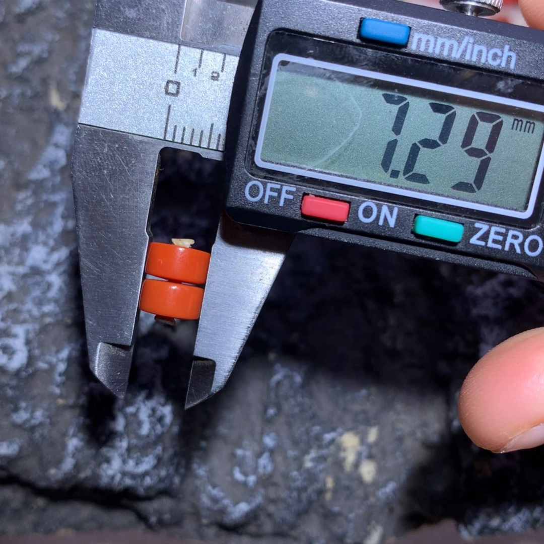 南红玛瑙未镶嵌瓦西柿子满肉药片隔珠7.29×3.9微微纹