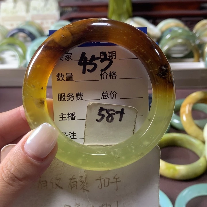 蛇纹石玉未镶嵌手镯453