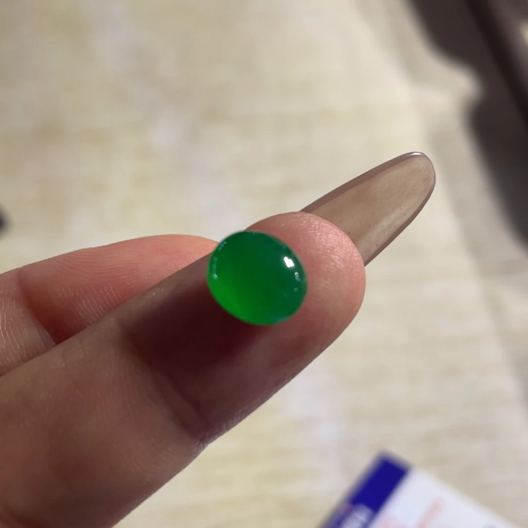 颈饰未镶嵌翡翠七***猫蛋面