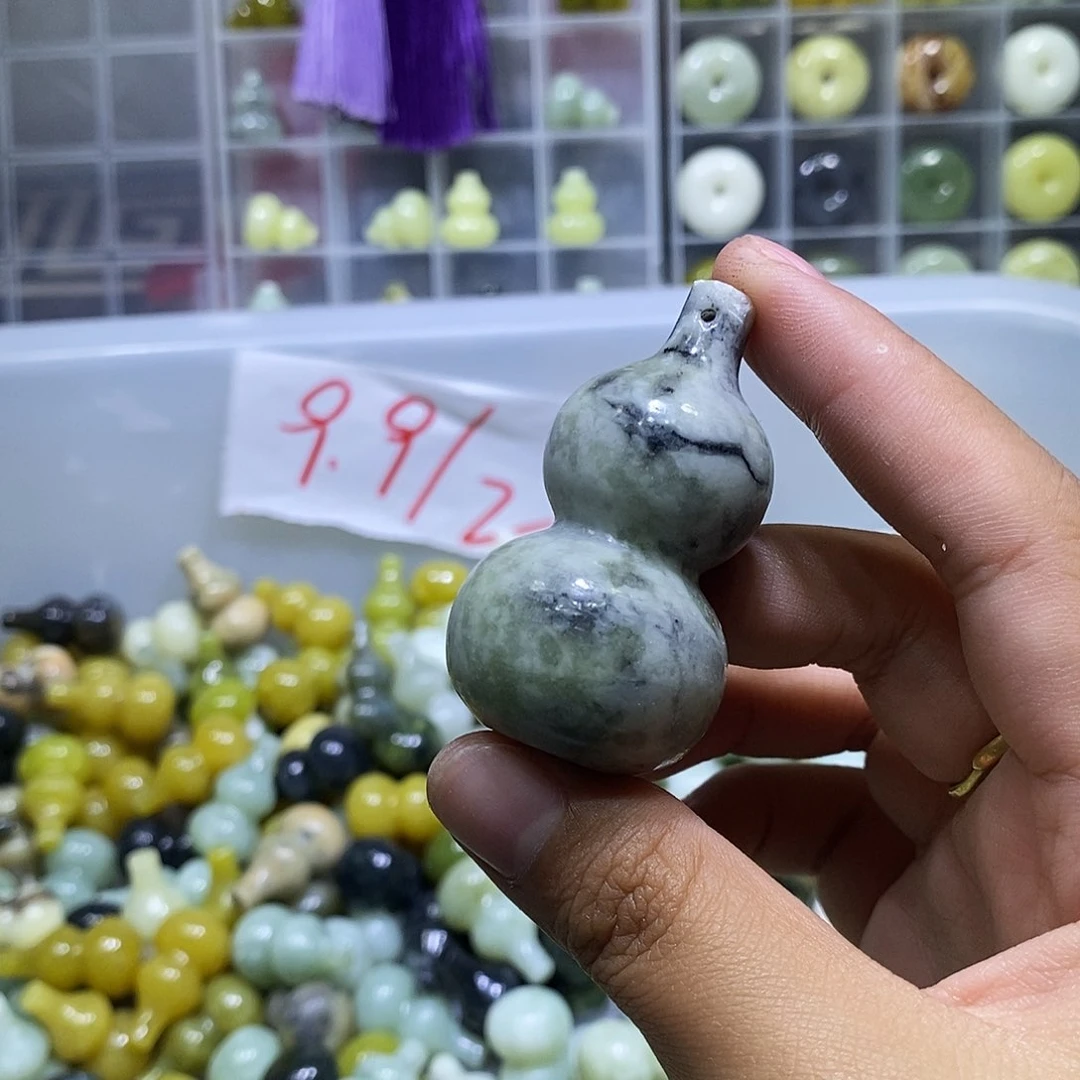 合金蛇纹石玉颈饰313