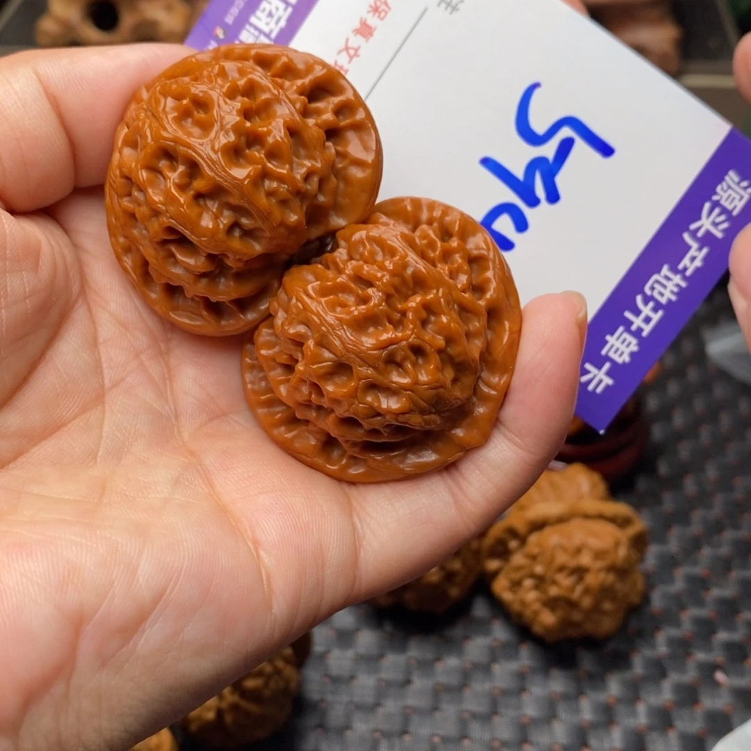 文玩核桃把件核桃