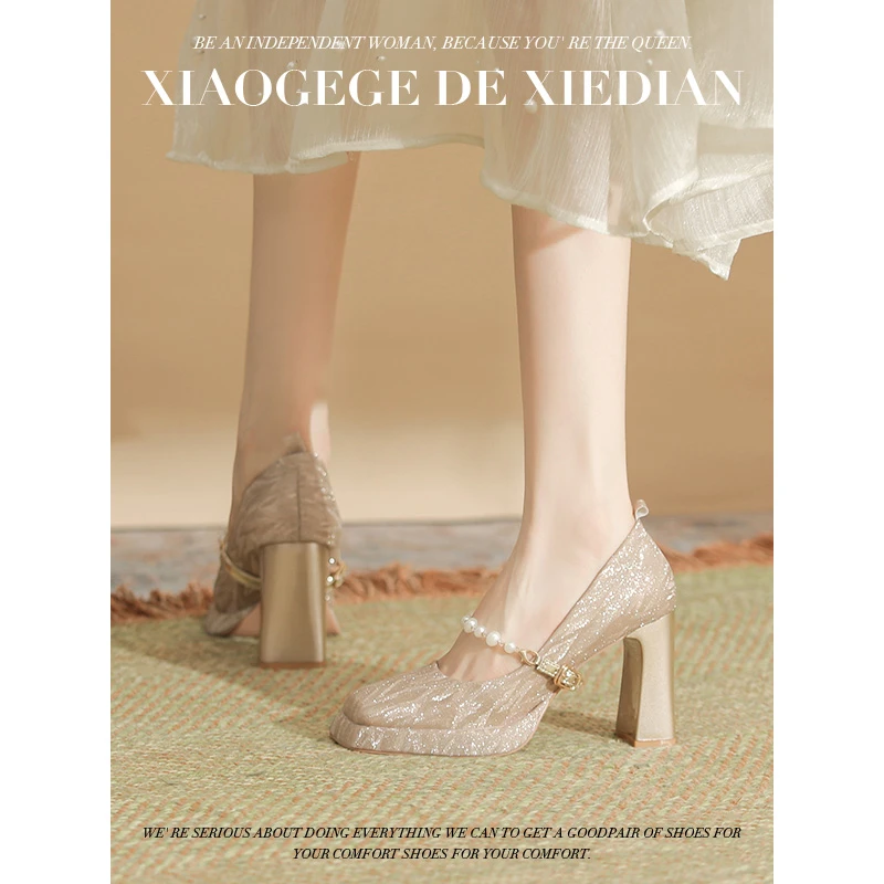 香槟色婚鞋新娘鞋一字带方粗跟防水台高跟鞋2025春季玛丽珍女鞋