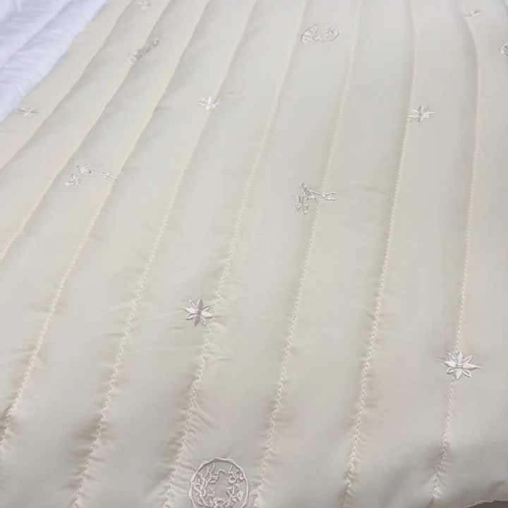 无纺布2米夹棉面料