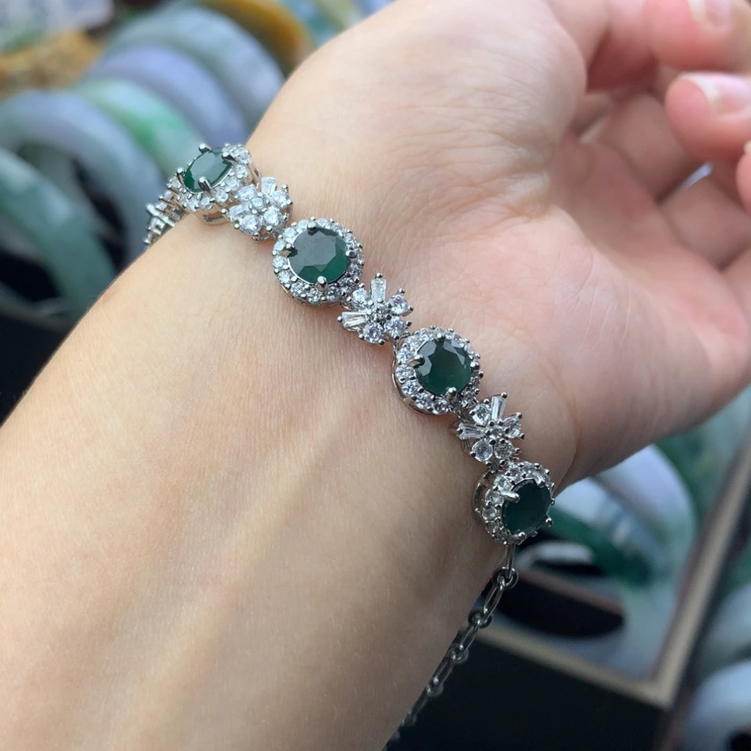 未镶嵌手链翡翠多样性