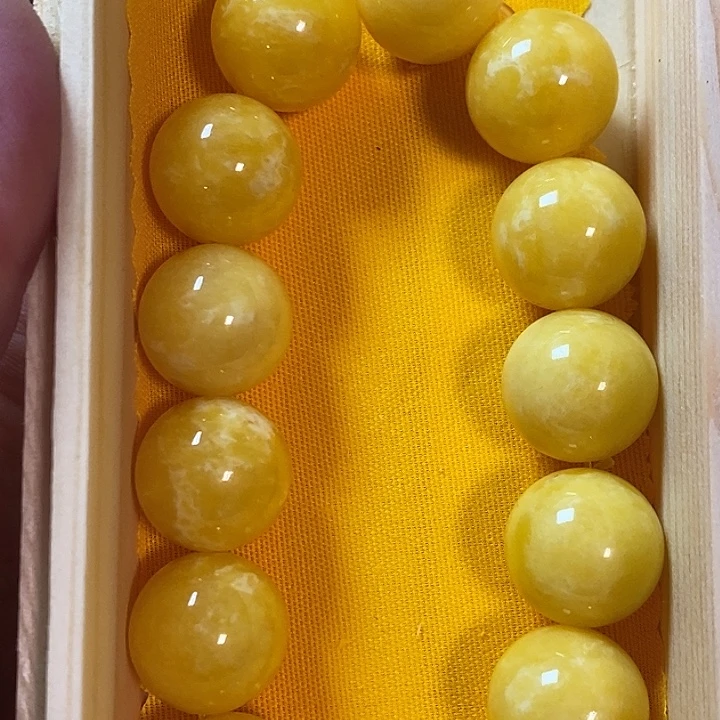 简***爱大叶紫檀（黑酸枝木类）