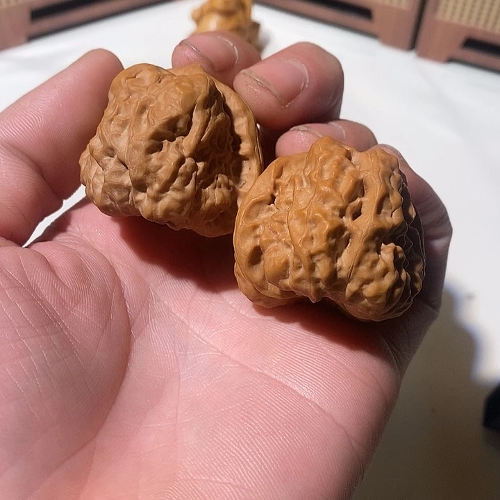 ∞***精品文玩核桃蛤蟆头