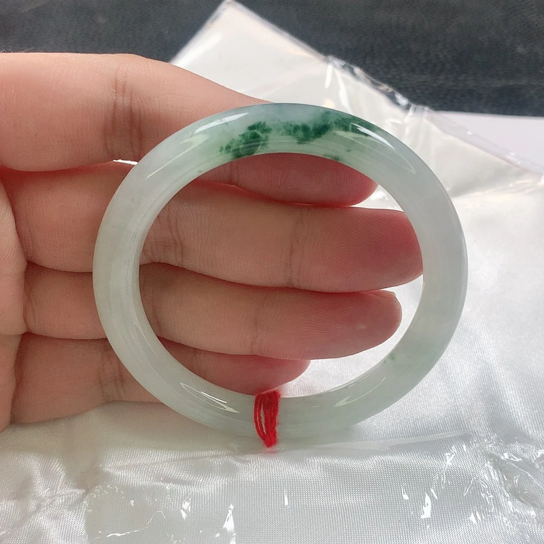 未镶嵌手镯（圆镯）翡翠381号