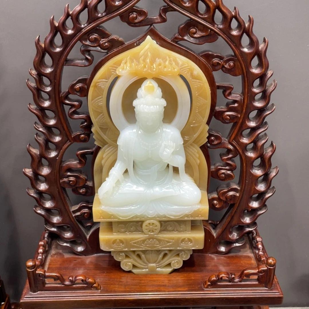 未镶嵌和田玉摆件