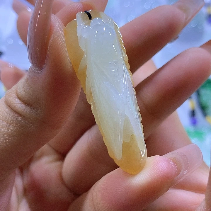 翡翠未镶嵌颈饰天然翡翠Ａ货吊坠