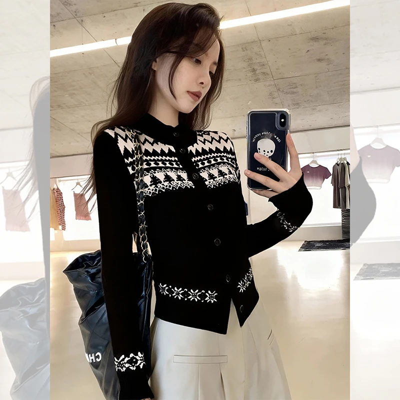 独特漂亮黑色内搭小衫可外穿费尔岛针织开衫女秋冬洋气高贵上衣服