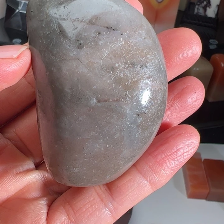 藝***緣老挝石我们的确是一