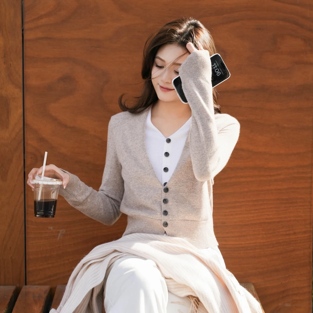 阿玛施AMASS 新款慵懒时尚休闲气质百搭长袖造型针织开衫女548006