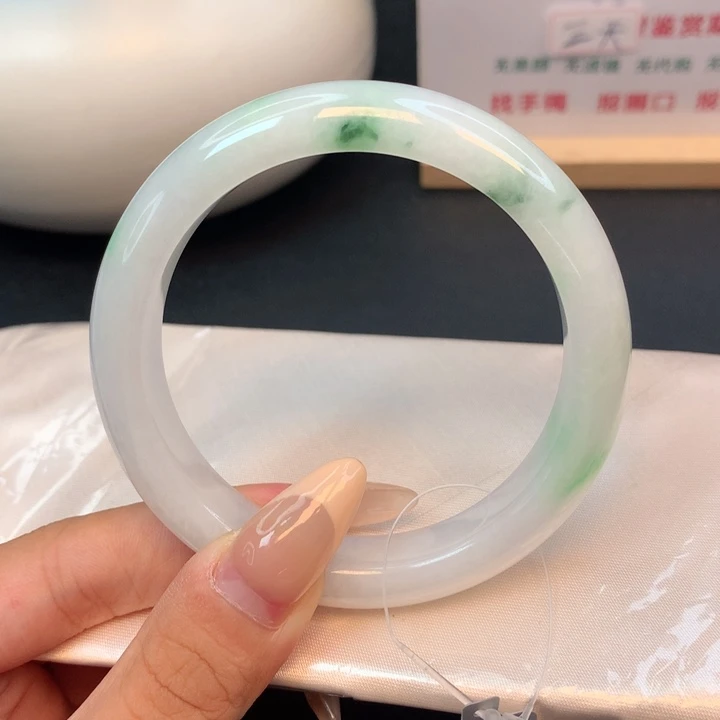 未镶嵌手镯翡翠17