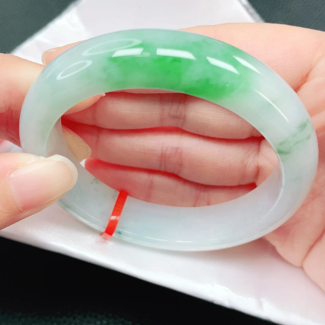 翡翠未镶嵌手镯55圈