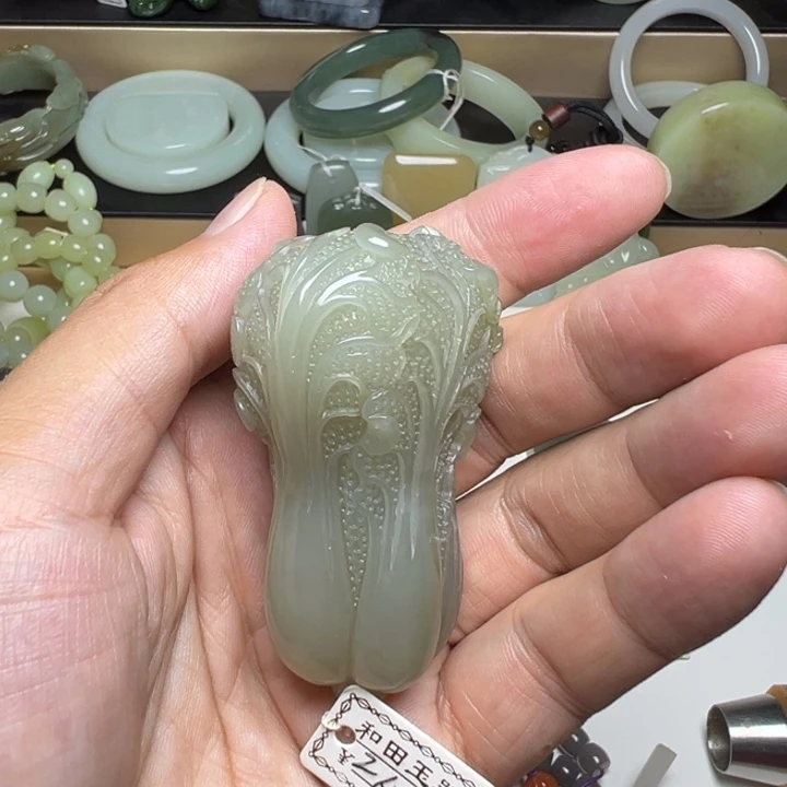 未镶嵌和田玉挂件