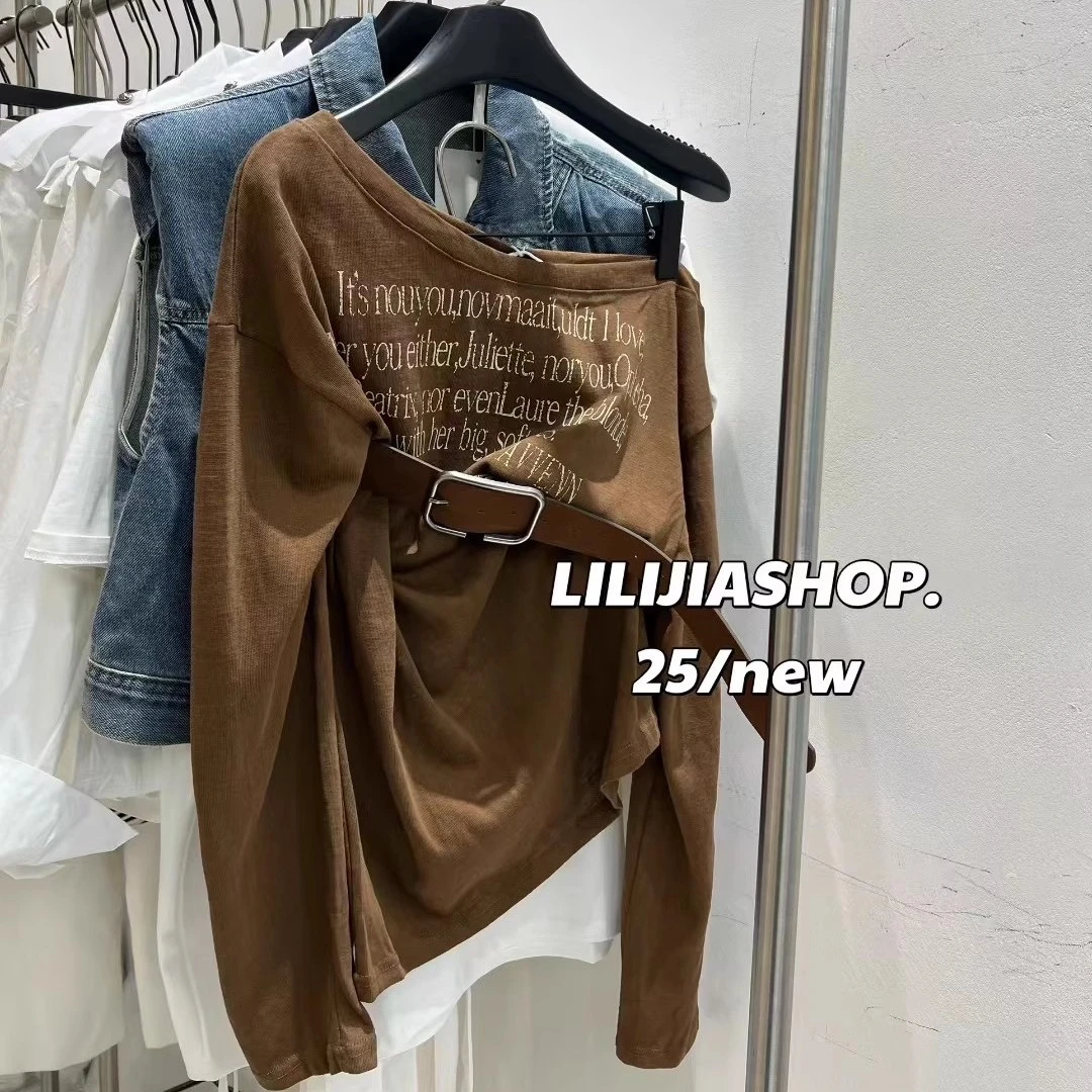 十三行2025秋季新款字母印花斜肩长袖T恤女宽松打底衫上衣配腰带