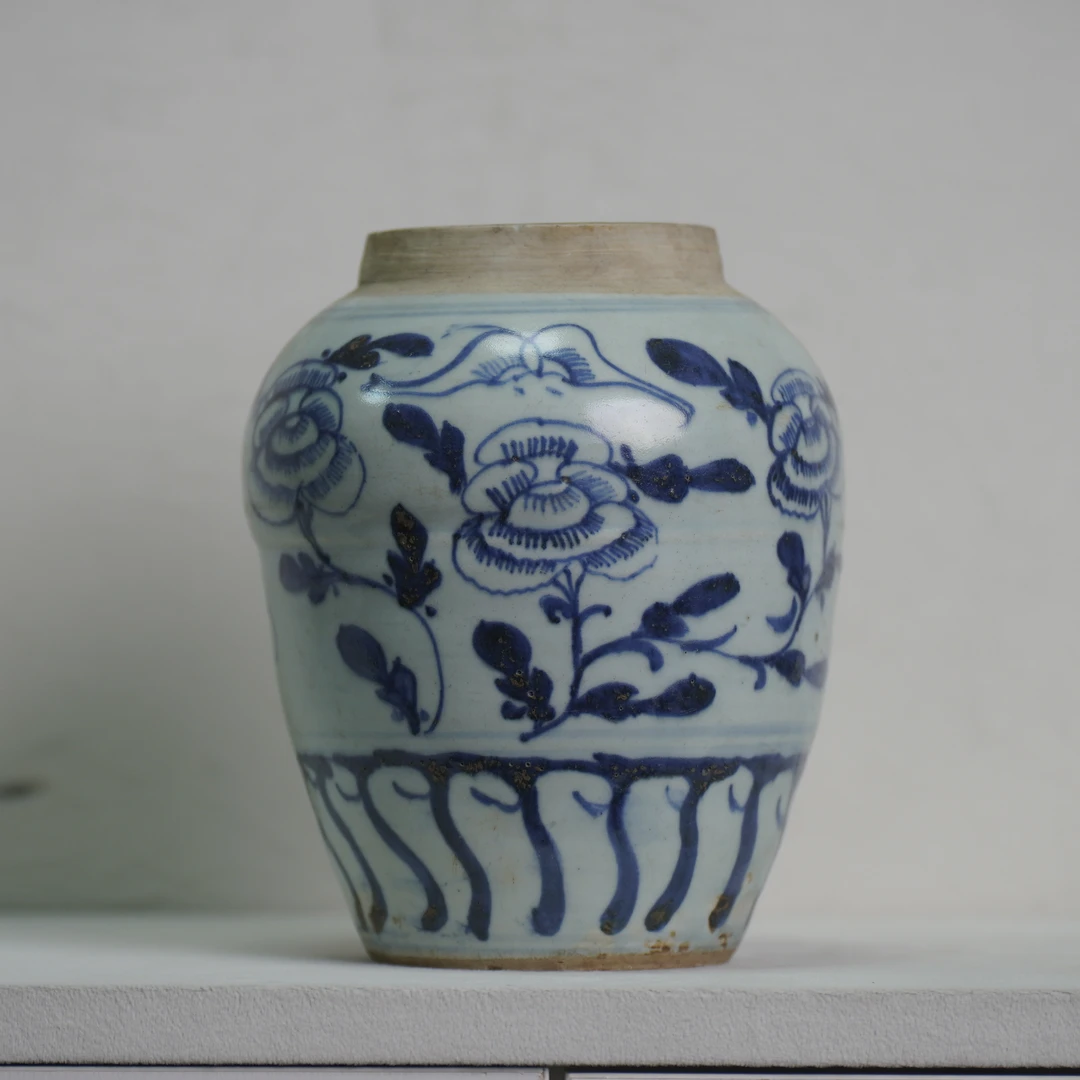 【顺治】青花花卉纹大罐