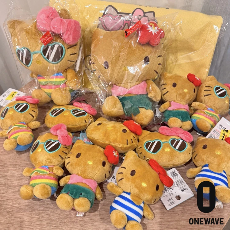 【正品】日本黑皮海边度假毛绒挂件Kitty爱心扣小包