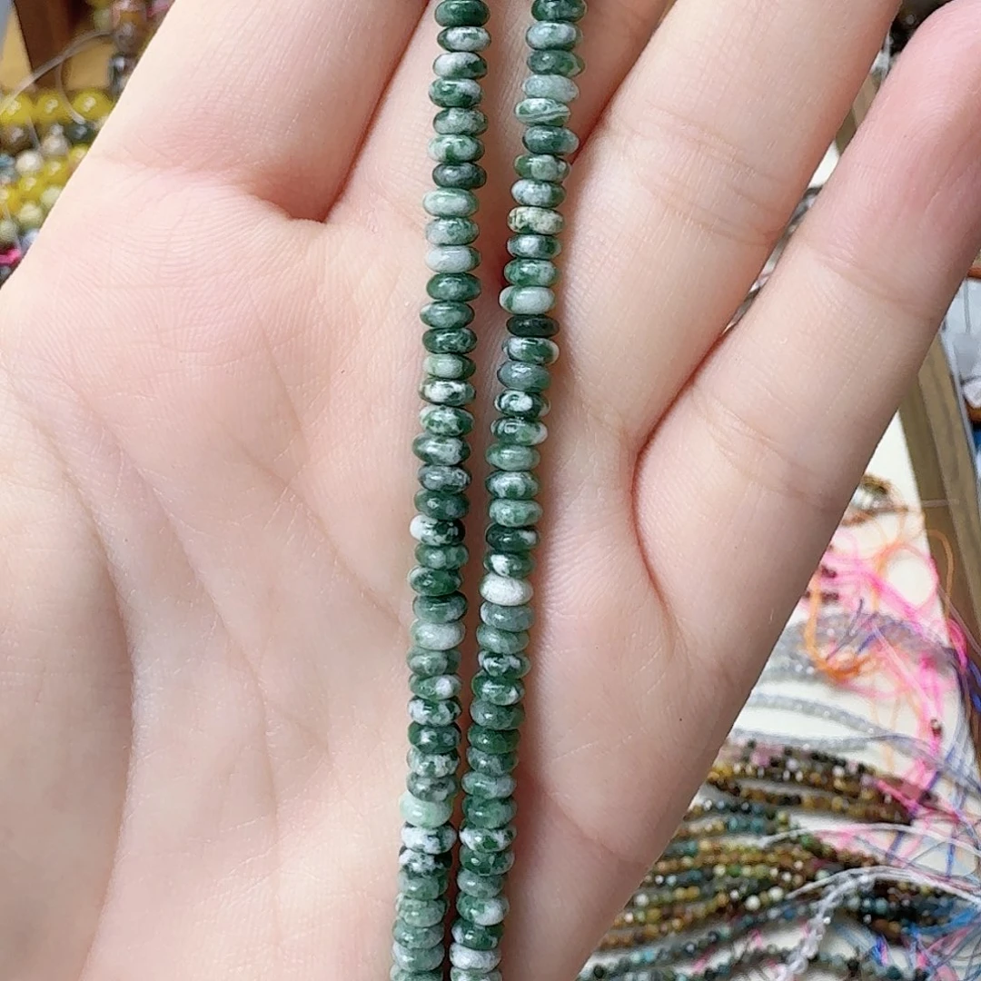 玛瑙/玉髓未镶嵌珠宝半成品绿眼2*4一条