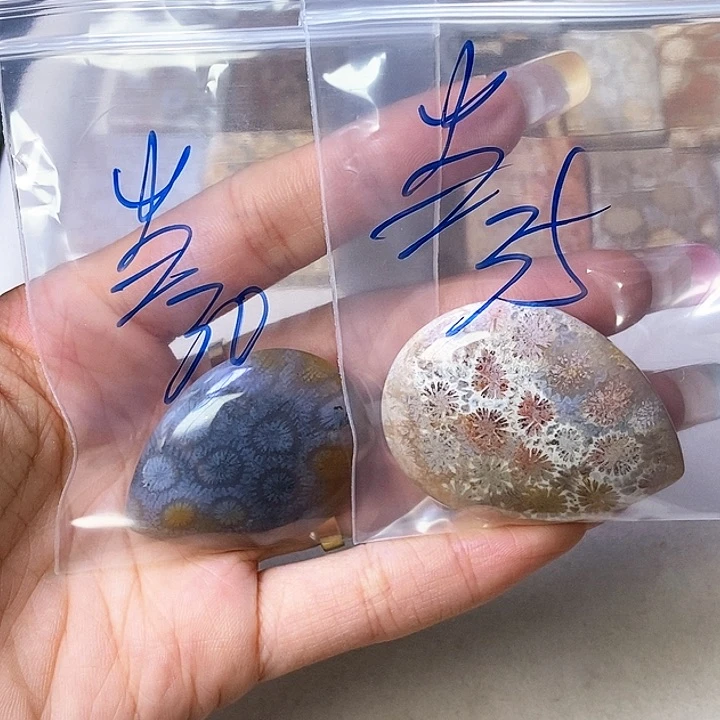 硅化玉颈饰合金当***袭