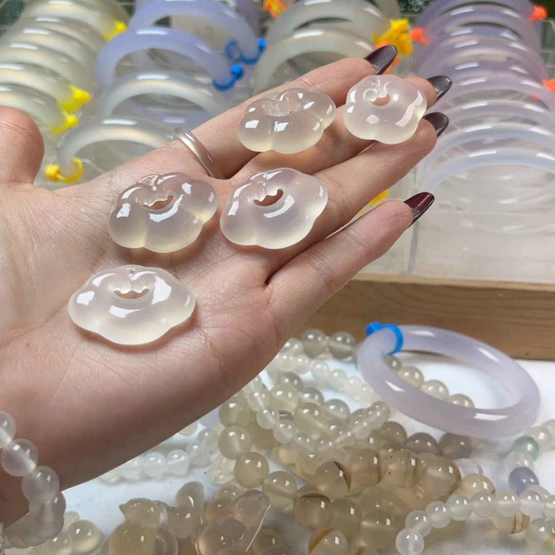 手镯玛瑙/玉髓未镶嵌