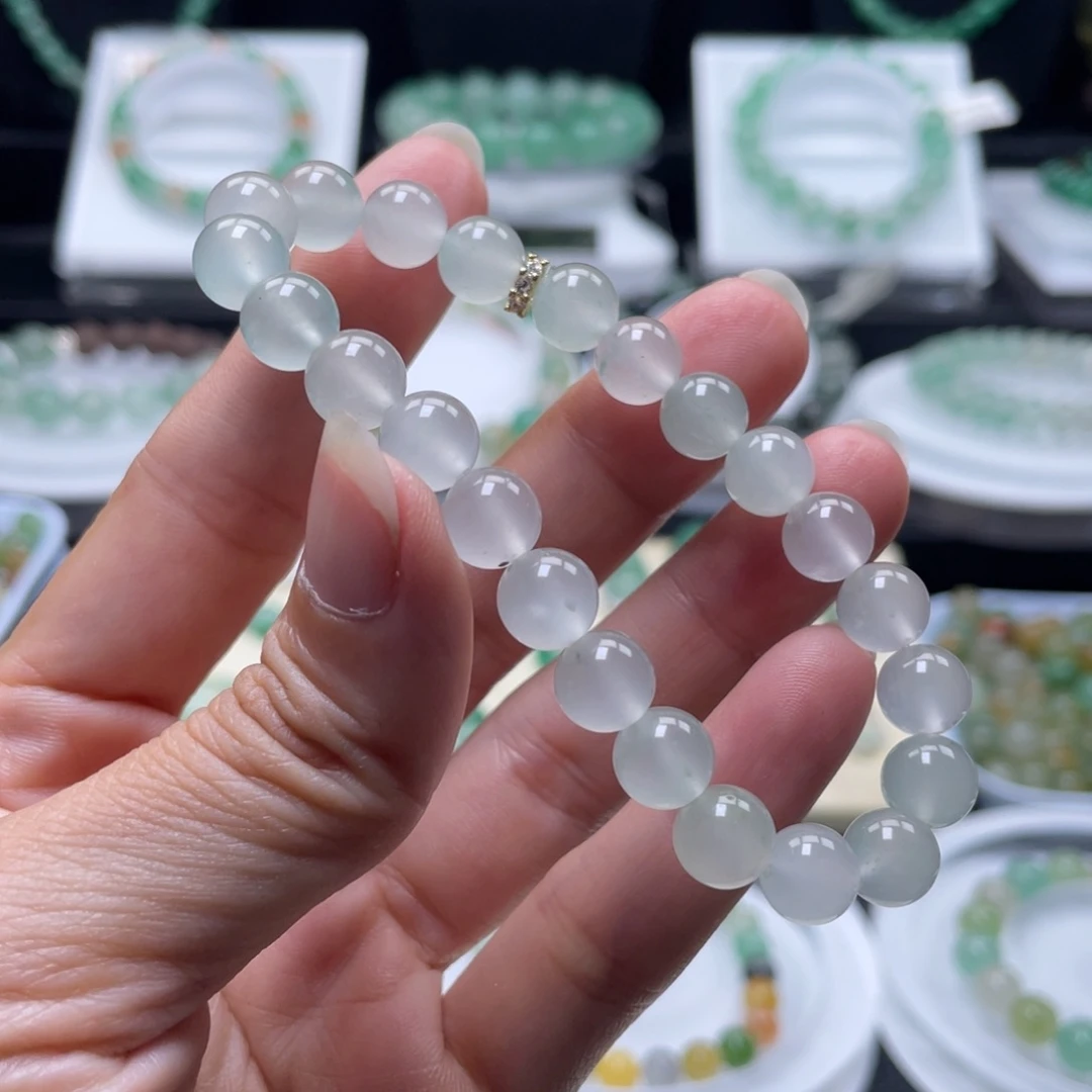 合金手串石英质玉（非洲翠）白冰卡8