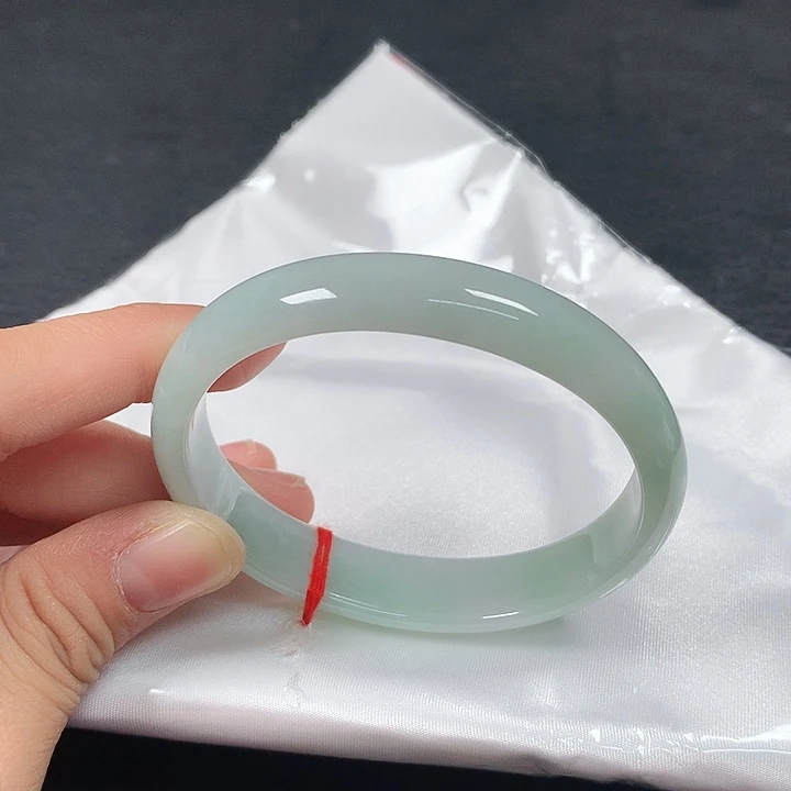 未镶嵌手镯（贵妃镯）翡翠57➕