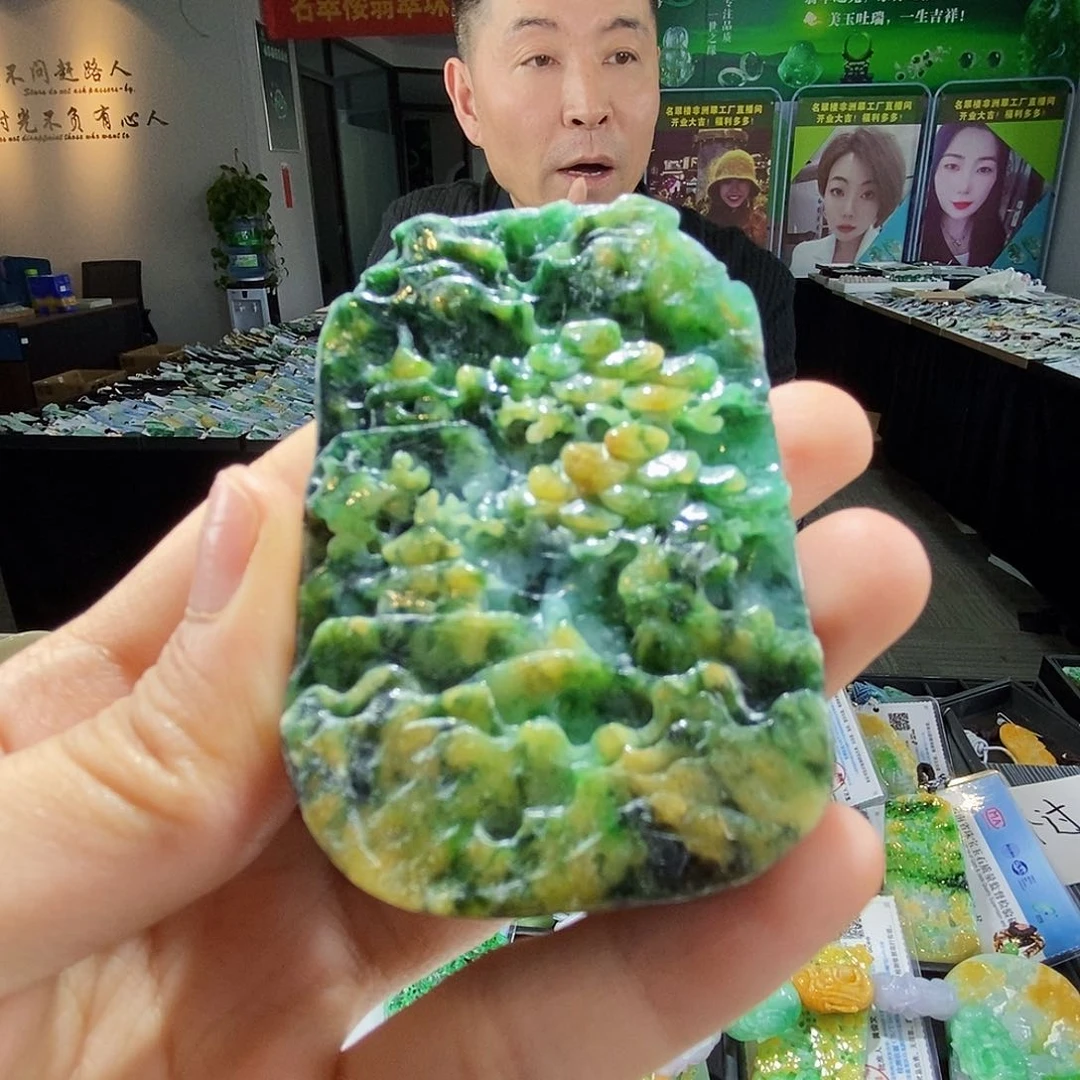 颈饰未镶嵌翡翠翡翠