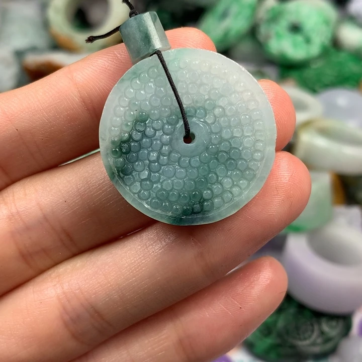 定制翡翠未镶嵌翡翠