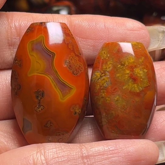 浩***瀚玛瑙/玉髓未镶嵌吊坠